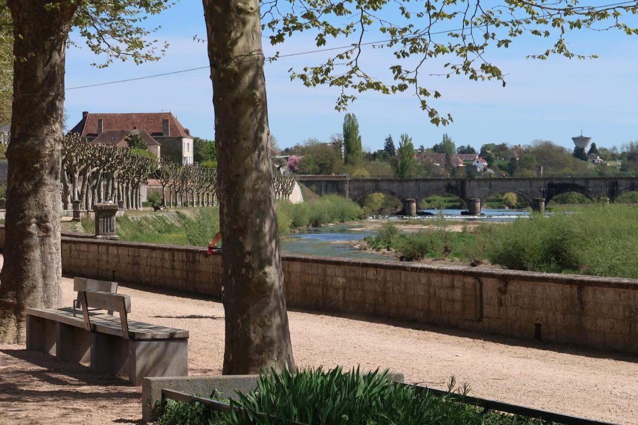 Gite Aux Petits Bonheurs Avec Vue Panoramique Perrigny-sur-Loire Εξωτερικό φωτογραφία