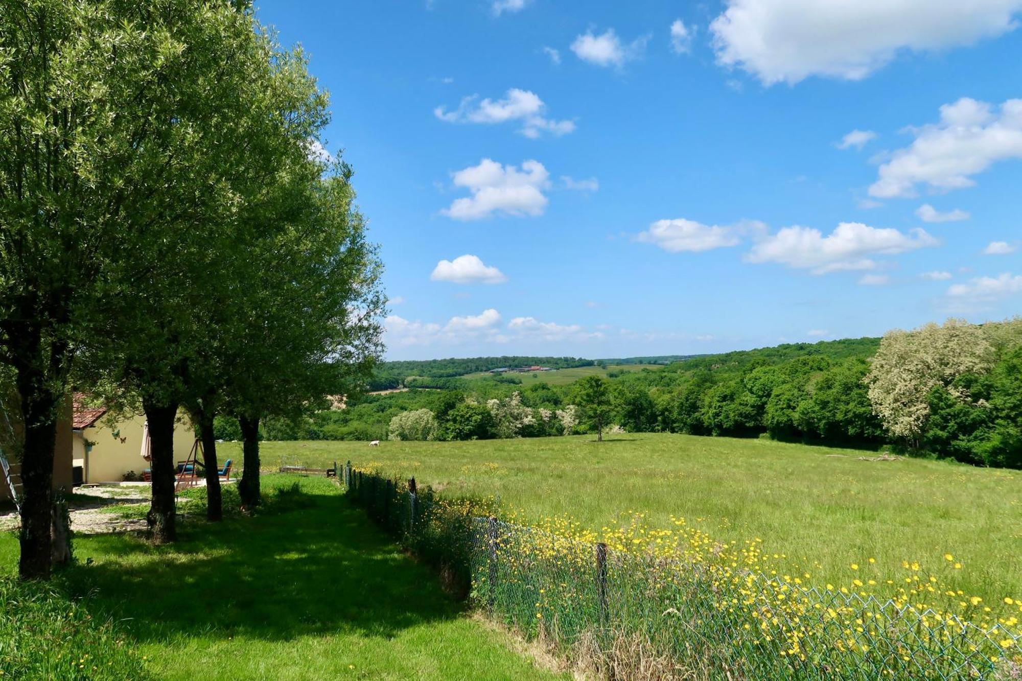 Gite Aux Petits Bonheurs Avec Vue Panoramique Perrigny-sur-Loire Εξωτερικό φωτογραφία